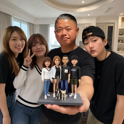Custom Family of 4 Bobbleheads with Pet from Photo - uDesign Gift