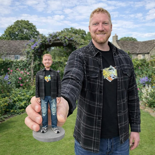 Personalized Boyfriend Figurine from Photo – Romantic Gift handmade from photo